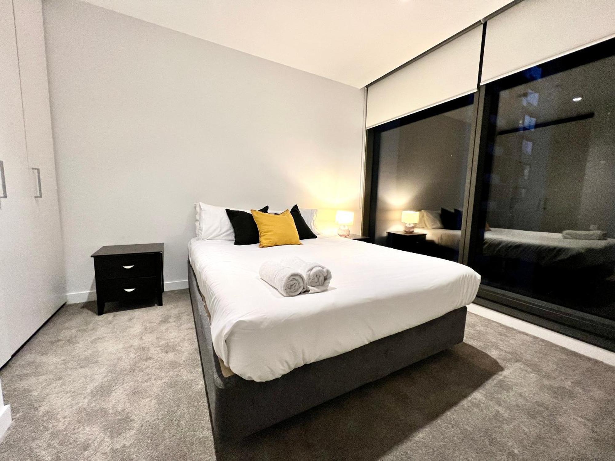 Readyset Apartments At Madison Melbourne Exterior foto
